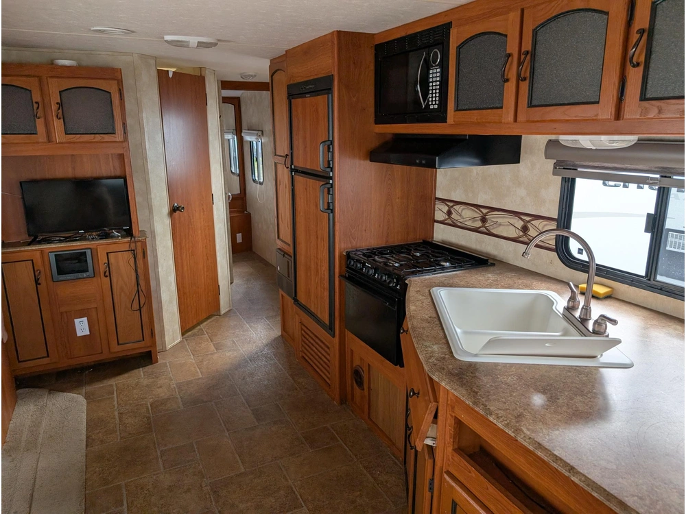 Coachmen Freedom Express 295rl 2012 alt