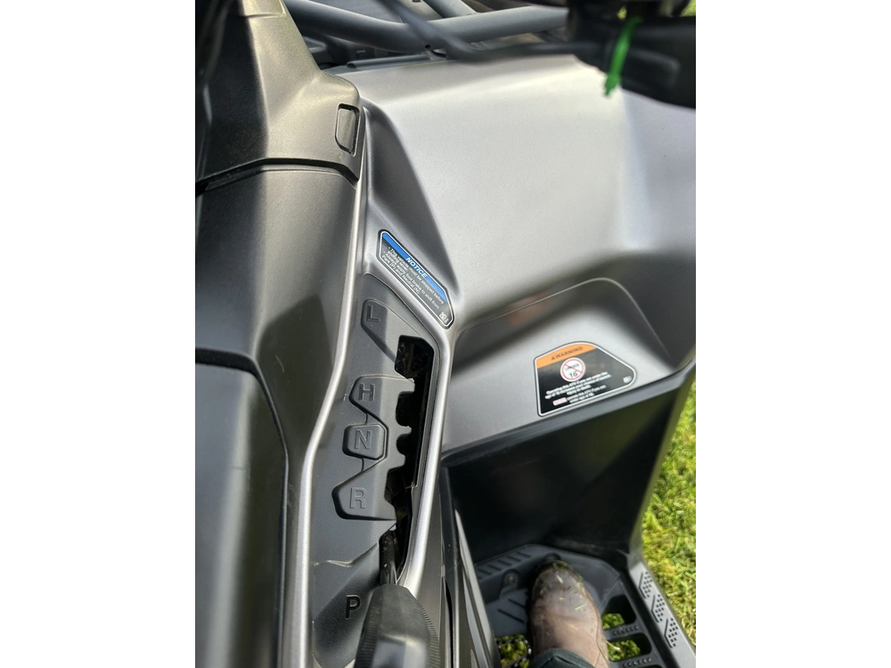 2024 Can-am Outlander Xt 700 alt