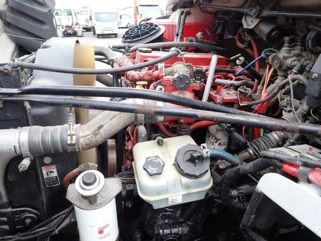 Freightliner M2106 2010