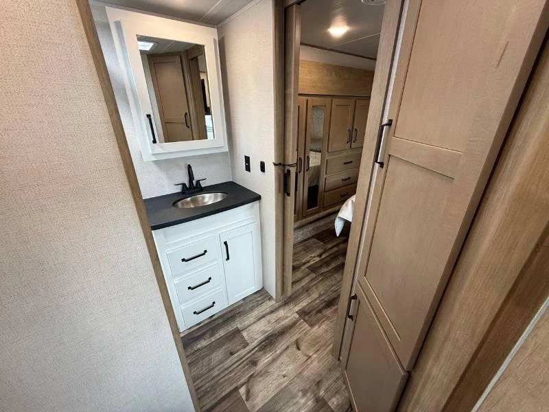 Keystone Rv Raptor 362 2023 alt