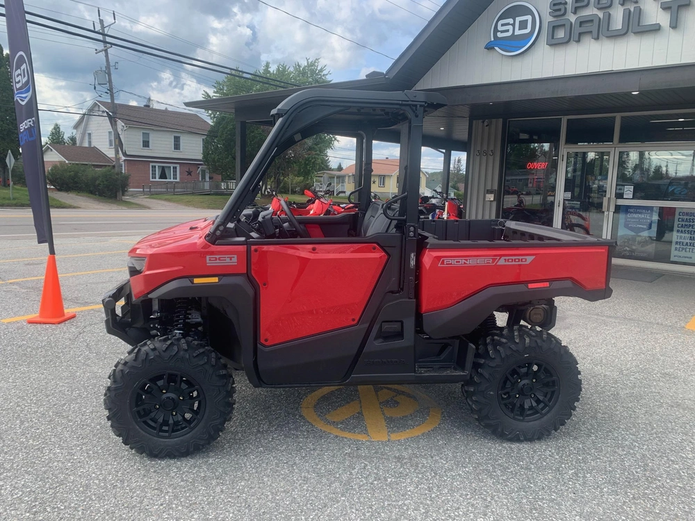 2026 Honda Sxs10m3dt alt