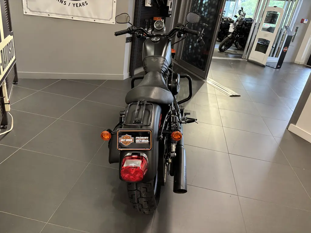 Harley-Davidson Sportster 883 IronXL883N 2013