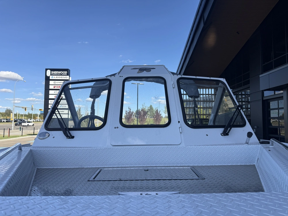 2027 Duckworth 20 Advantage alt