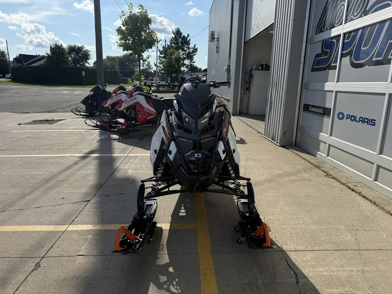Polaris 650 RMK SP 155 ES 2027