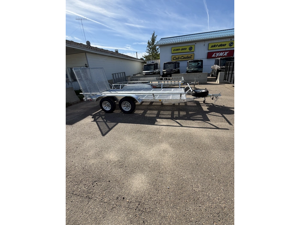 2027 Marlon Rat-04 15’ Tandem Torsion alt