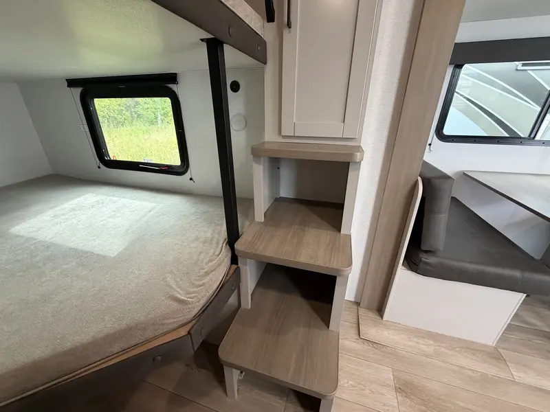 2027 Jayco JAY FLIGHT SLX - SPORT EDITION 270BHS