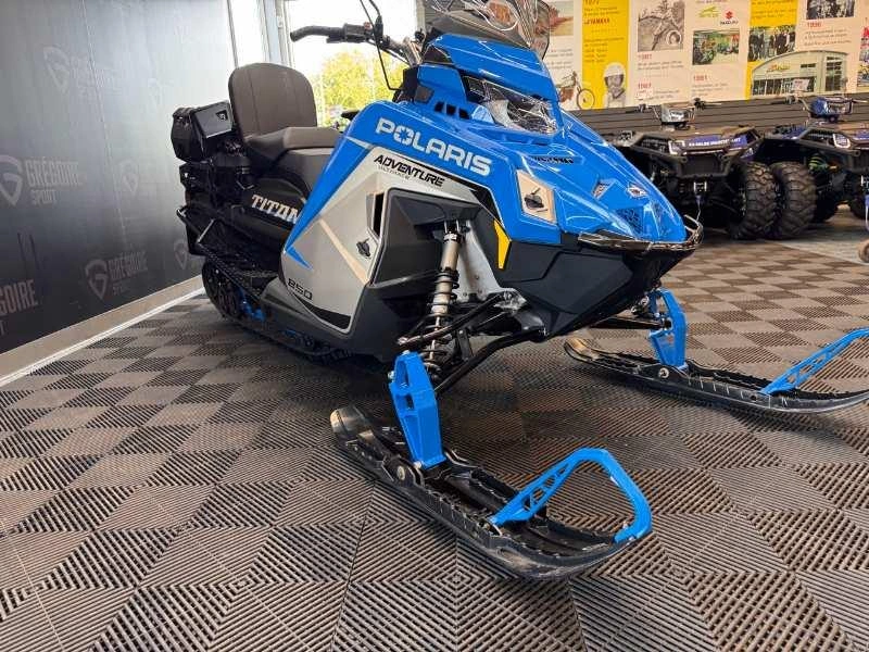 Polaris 850 Titan Adv Ultmt 1.5 Blu 2027