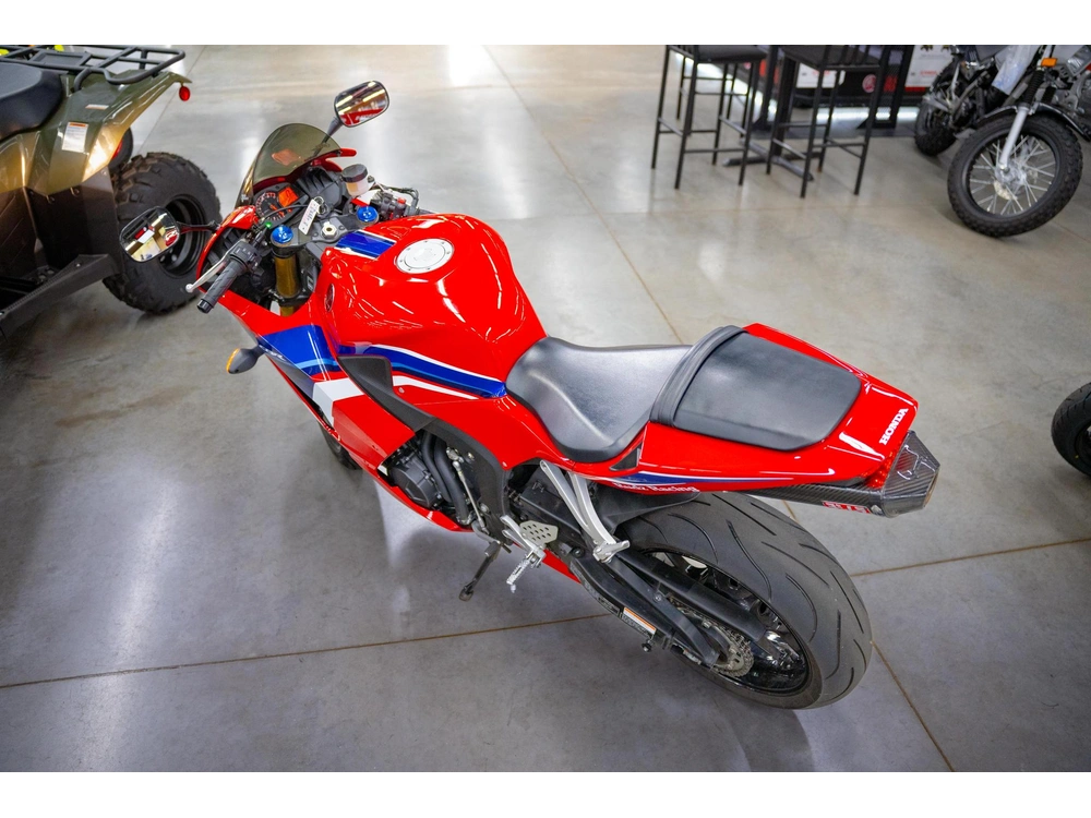 2024 Honda Cbr600rr alt