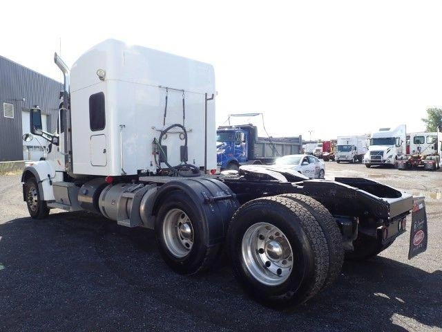 Peterbilt 567 2019