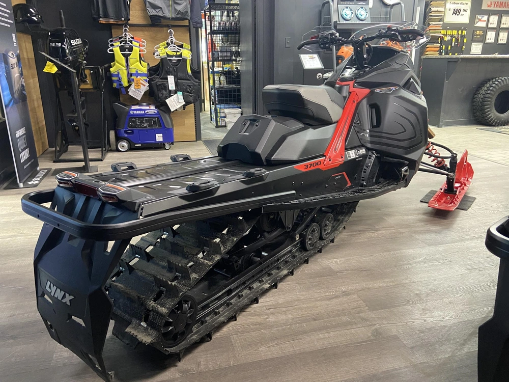 2026 Lynx Xterrain Re 850 E-tec 10.25 Ts alt