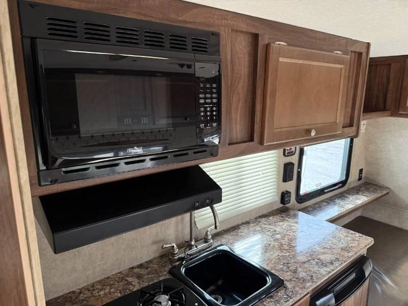 Coachmen Viking 14r 2016 alt