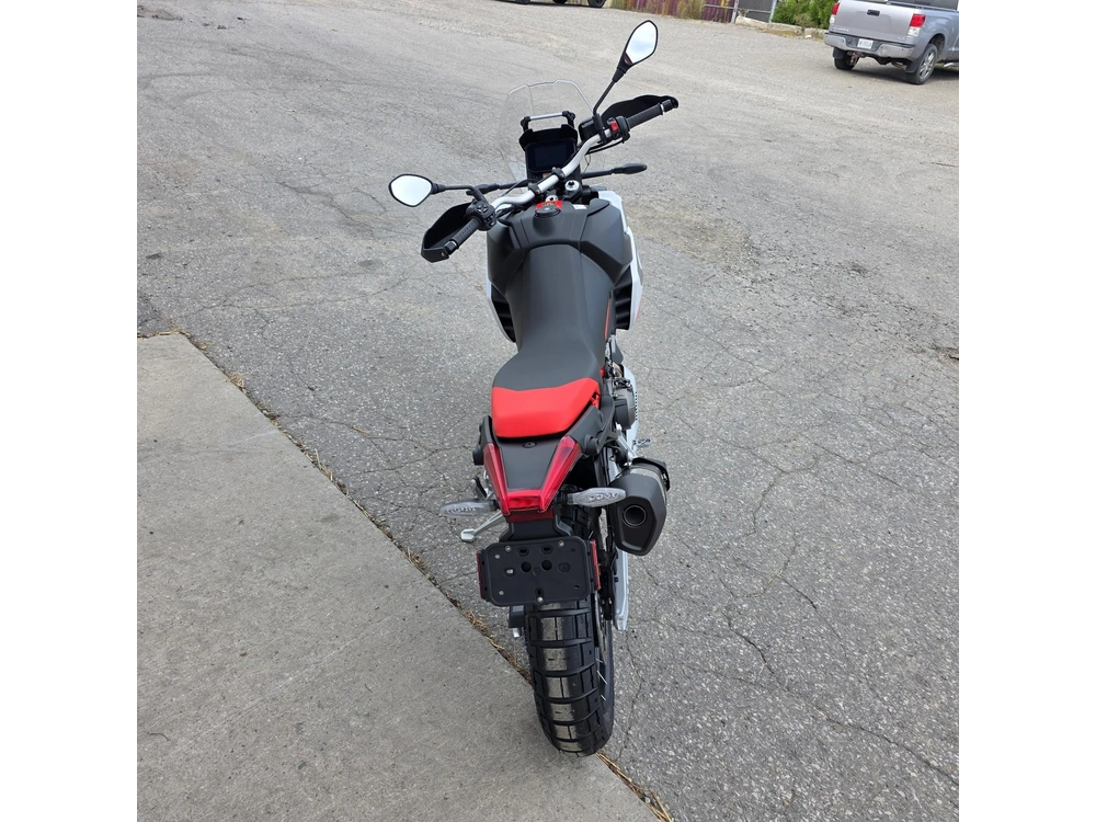 2027 Aprilia Tuareg 660 alt