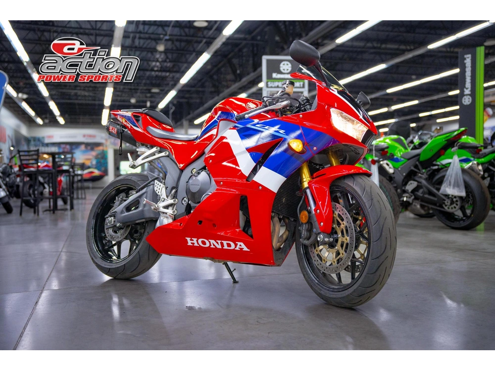 2024 Honda Cbr600rr alt