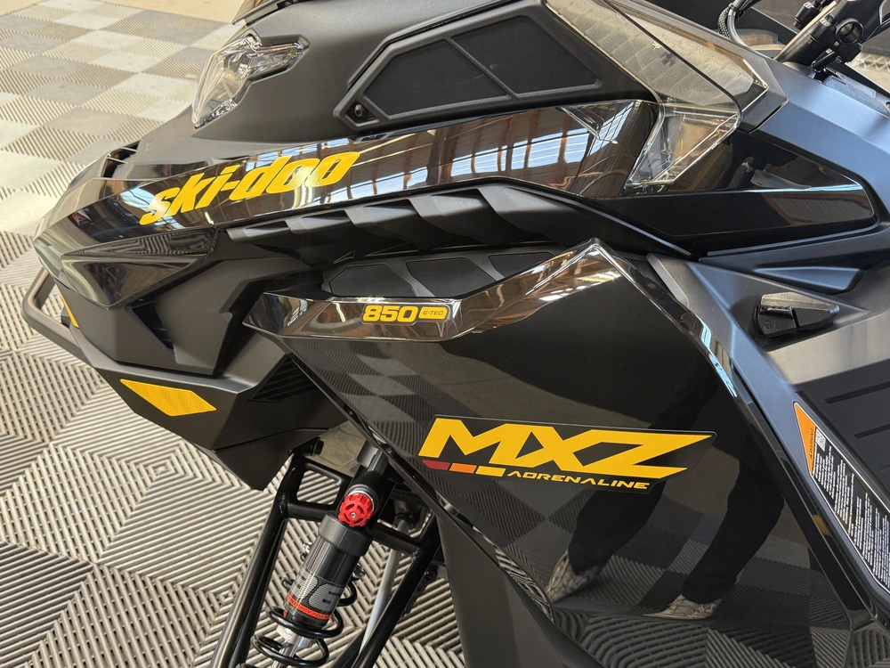2027 Ski-doo Mxz 850 E-tec Adrenaline With Blizzard Package alt