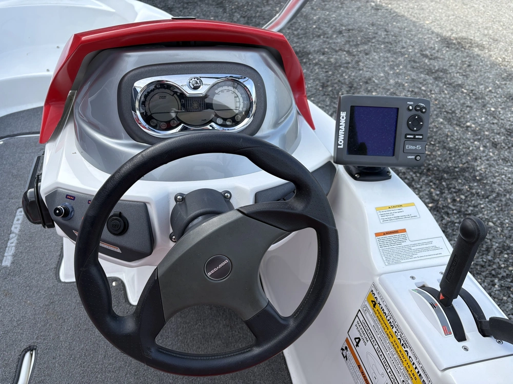 2007 Sea-doo Speedster 150 215 With Tower alt