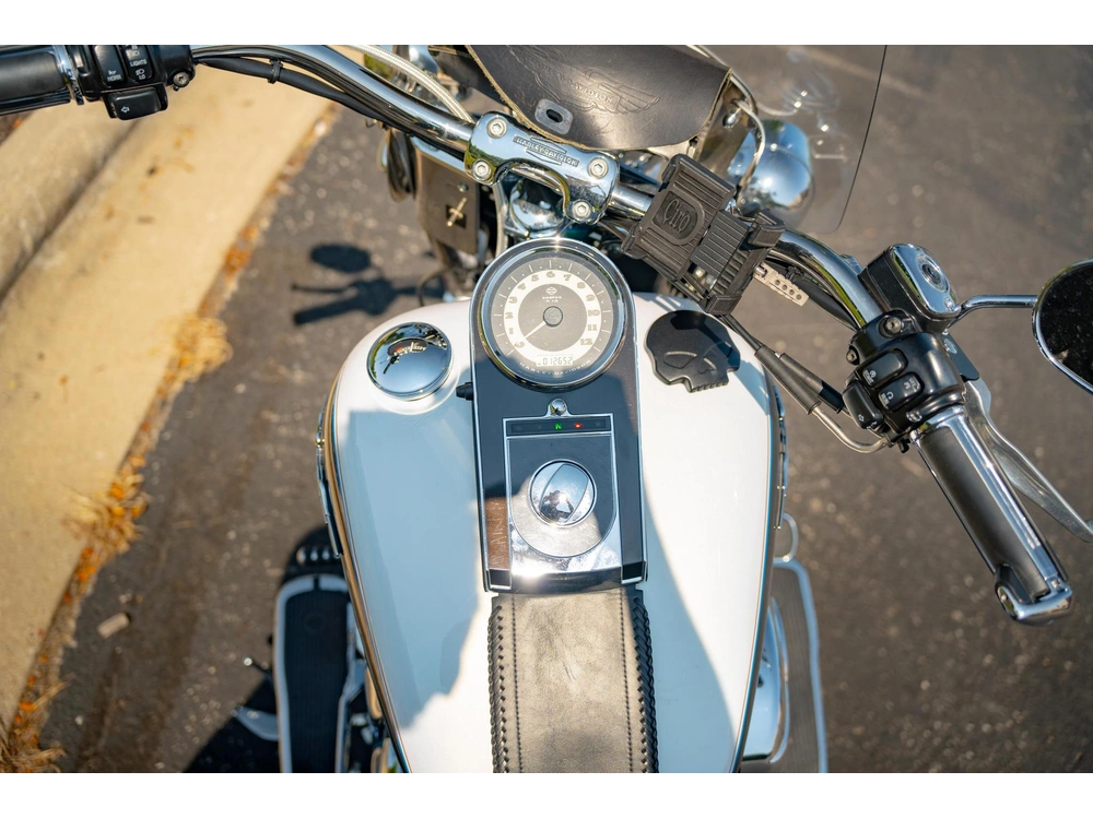 2008 Harley-davidson Flstn - Softail Deluxe alt