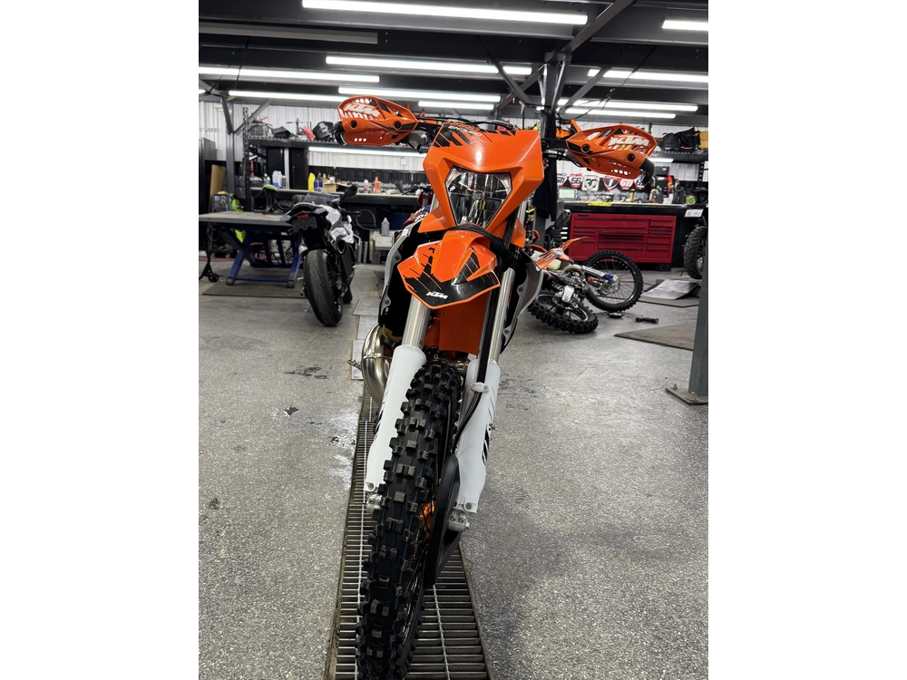 Ktm 300 Xc 2026 alt
