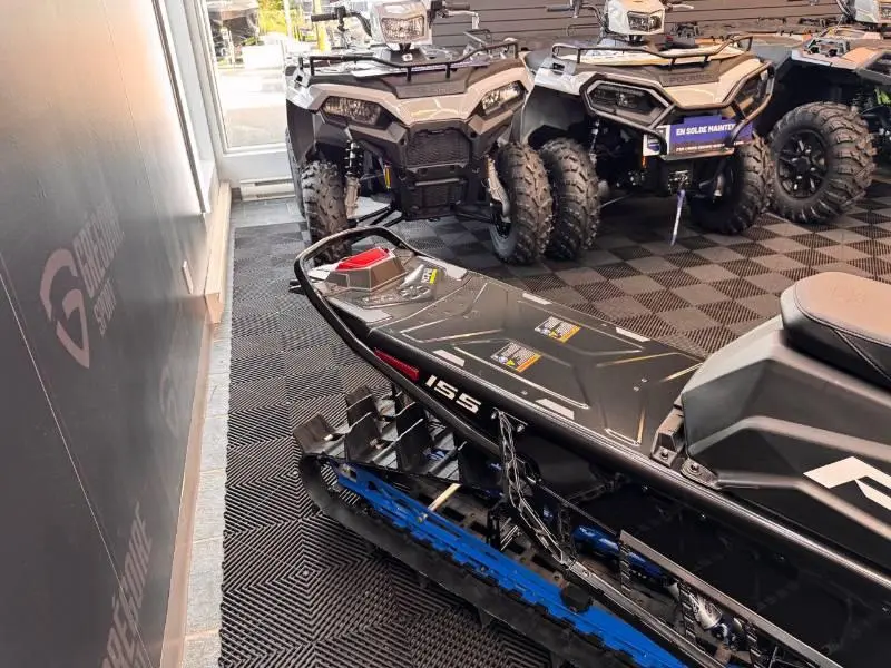 Polaris 9R RMK PRO 155 2027