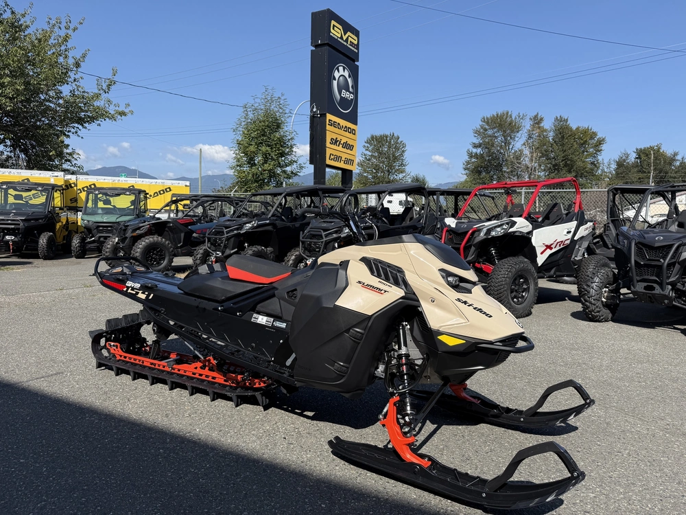 2027 Ski-doo Summit Adrenaline 154 850 E-tec Powdermax Light Flexedge 3.0' Shot alt