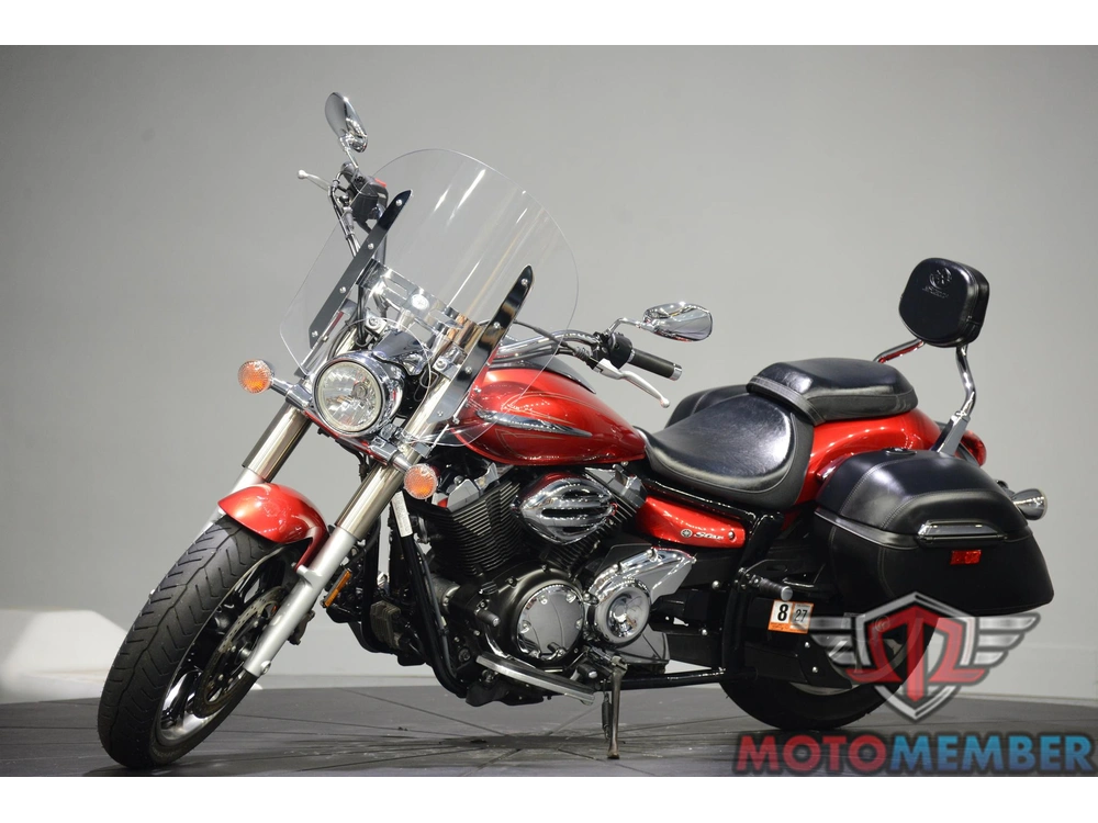 2011 Yamaha V Star 950 Tourer alt