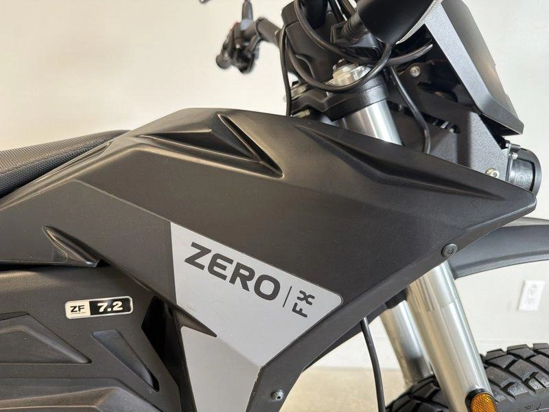 2023 Zero Motorcycles Fx alt