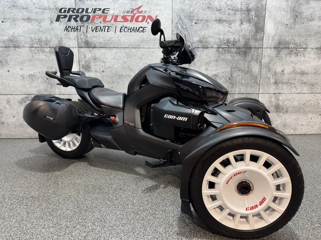 Can-Am Ryker Rally 900 ACE | Siège passager + Valise; A1 2022