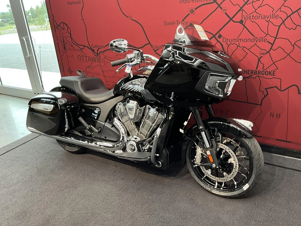 2026 Indian Motorcycle Challenger Limited + 112 Package alt