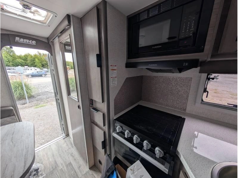Lance Camper Lance 865 2027 alt