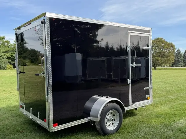 Rhino Galvanized Enclosed 6' x 10' SA Ramp 2026