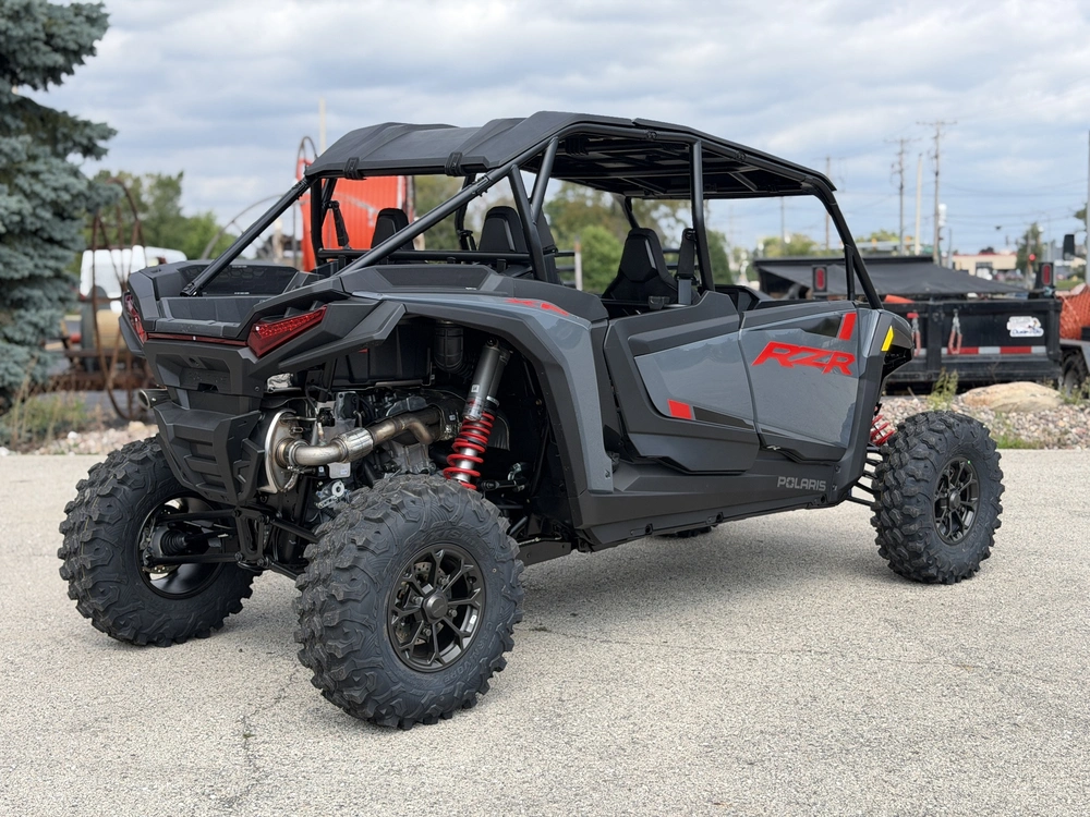 2026 Polaris Rzr Xp 4 1000 Ultimate alt
