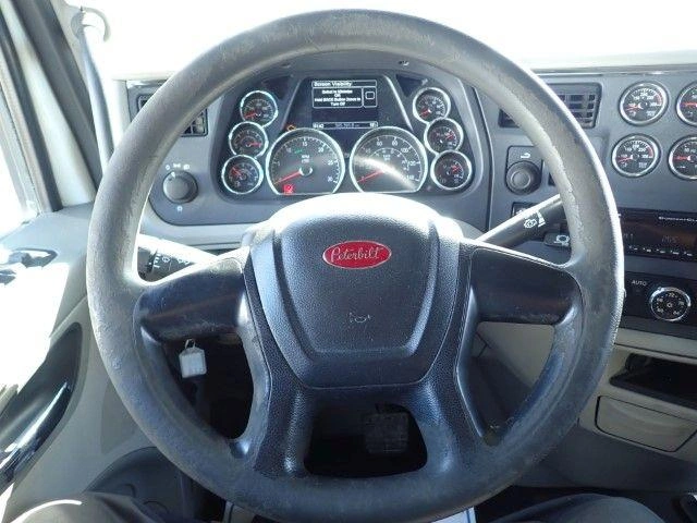 Peterbilt 567 2019