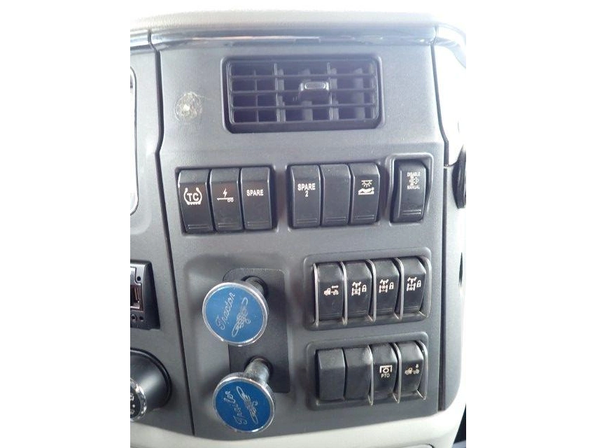 Peterbilt 579 2020