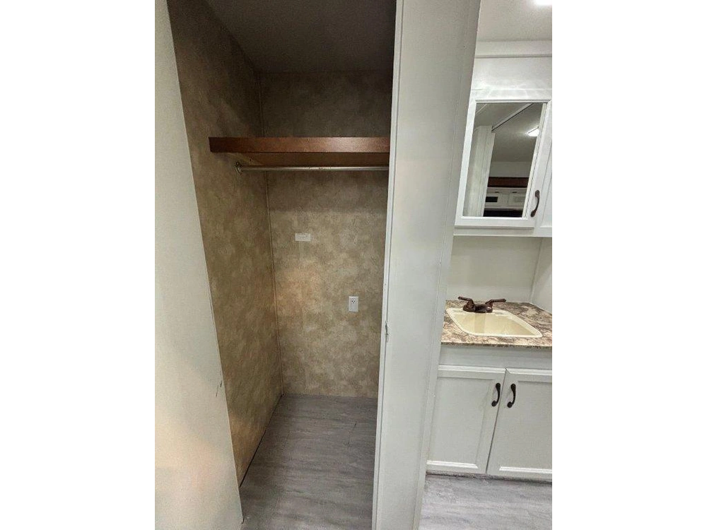 Coachmen Catalina 39fkds 2013 alt