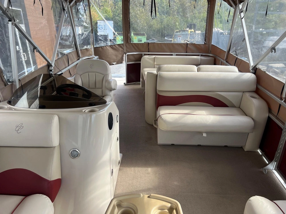 Cypress Cay Seabreeze 230 2012 alt