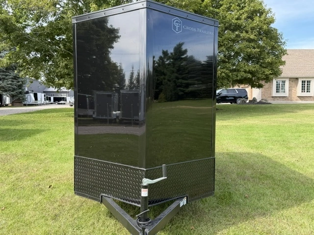 2027 Cross Painted Steel Enclosed (beta) 5' X 10' Ramp Blackout alt