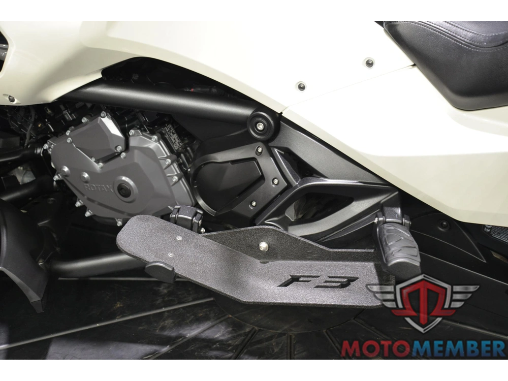 2023 Can-am Spyder F3-t alt