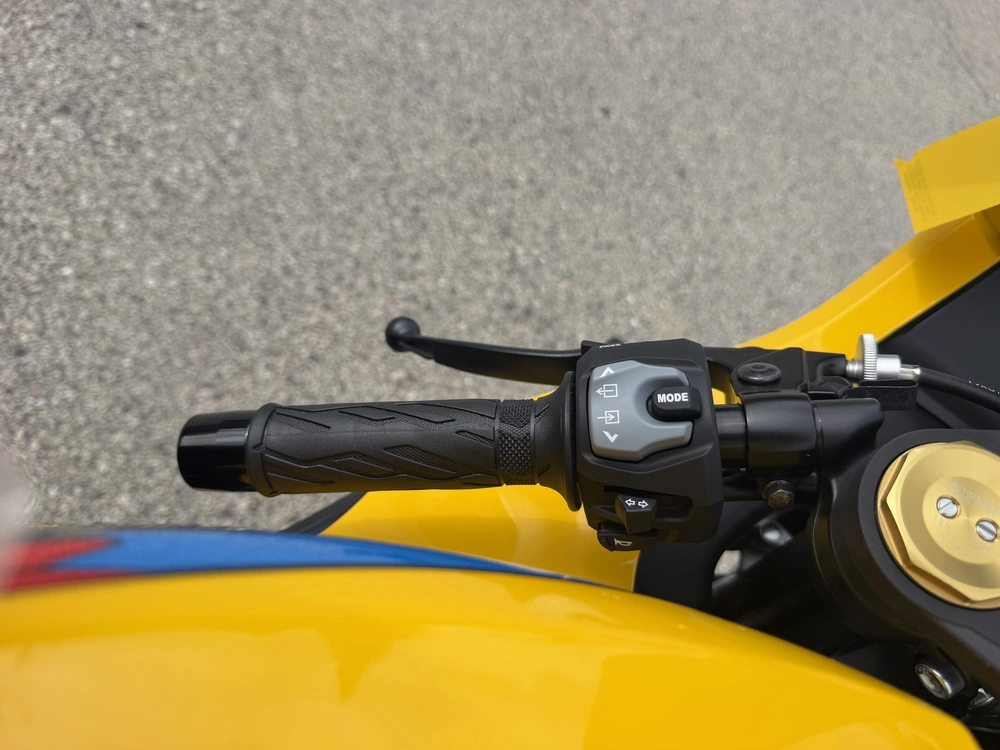 2027 Suzuki Gsx-r1000 40th Anniversary Edition alt