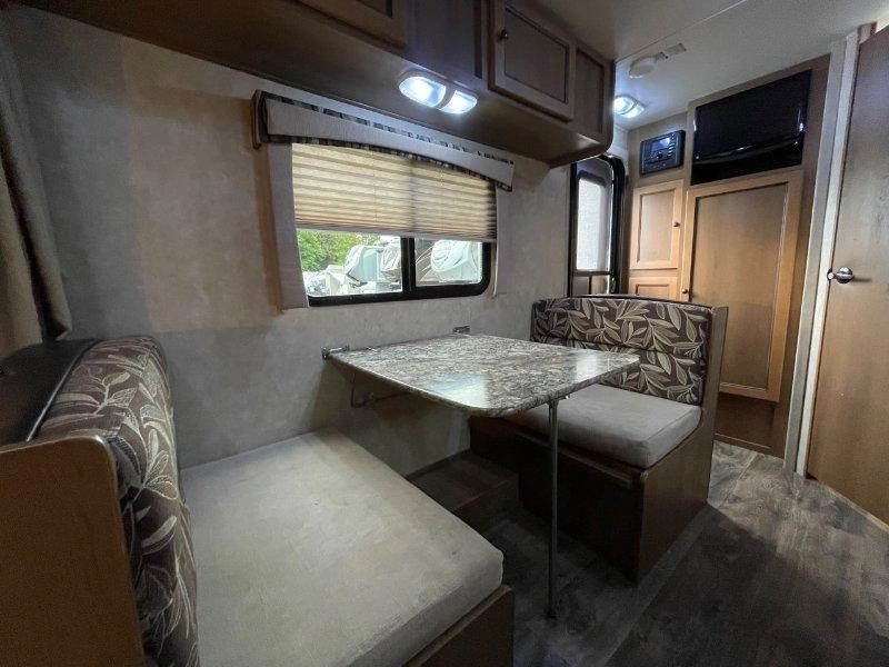 2015 Cruiser Rv Shadow Cruiser 185fbr