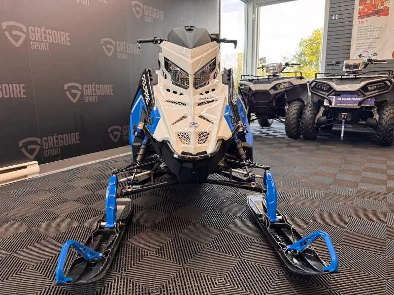 Polaris 9R RMK PRO 155 2027