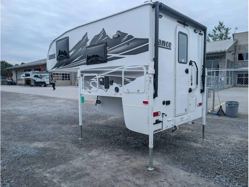 Lance Camper Lance 650 2027 alt
