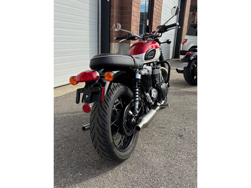 2023 Triumph T100 alt