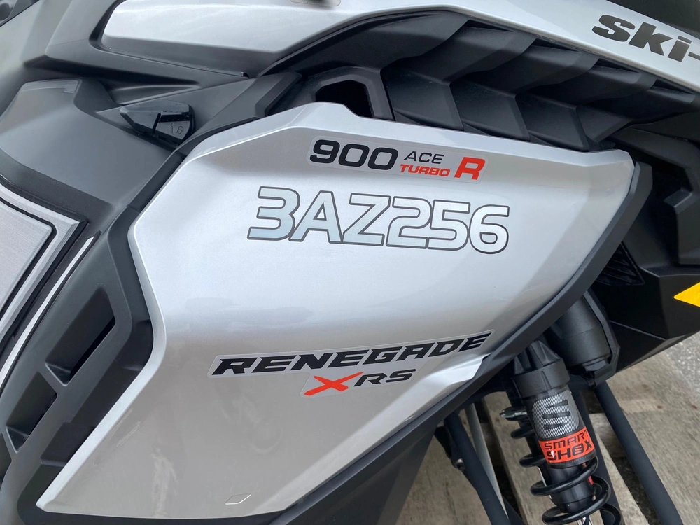 2024 Ski-doo Renegade Xrs 900 Turbo R alt