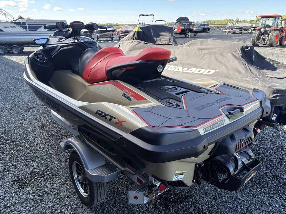 2025 Sea-doo Riva Racing Rxt X 325 alt