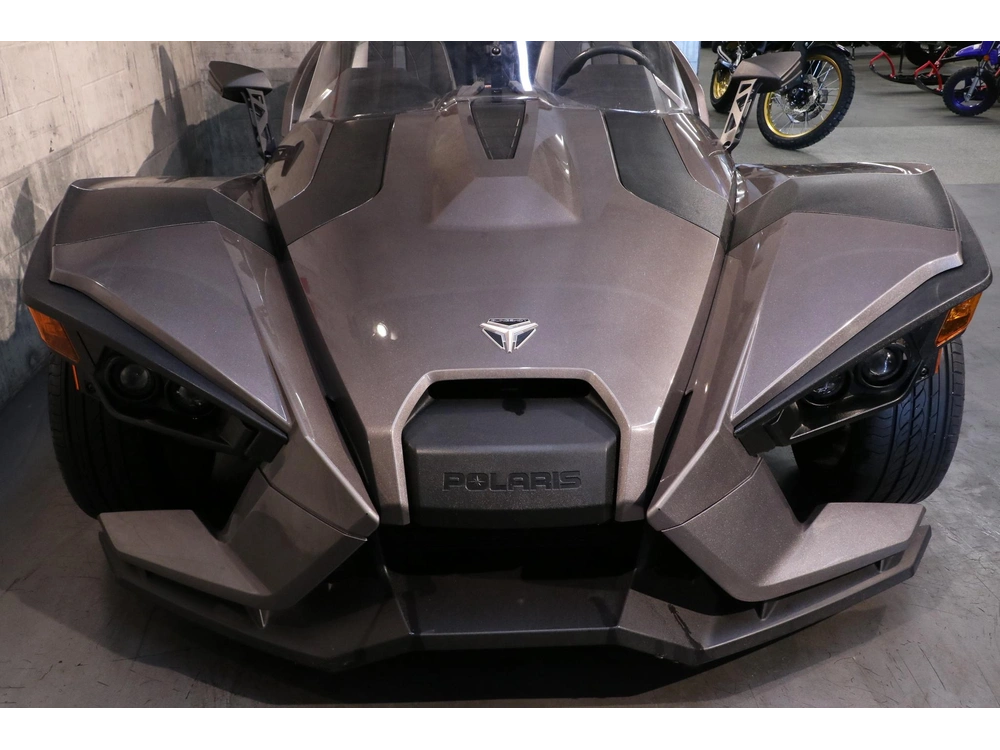 2016 Polaris Slingshot alt