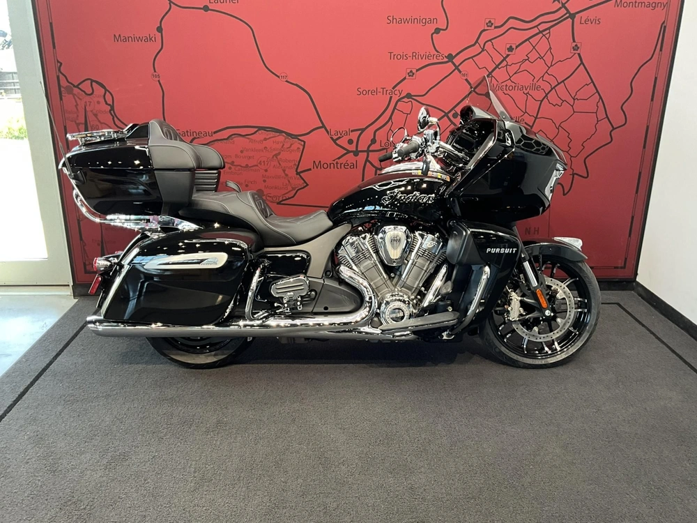 2026 Indian Motorcycle Pursuit Limited alt