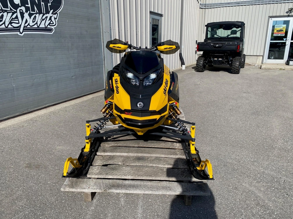 2024 Ski-doo Mxz Xrs Competition 137" 850 Turbo R alt