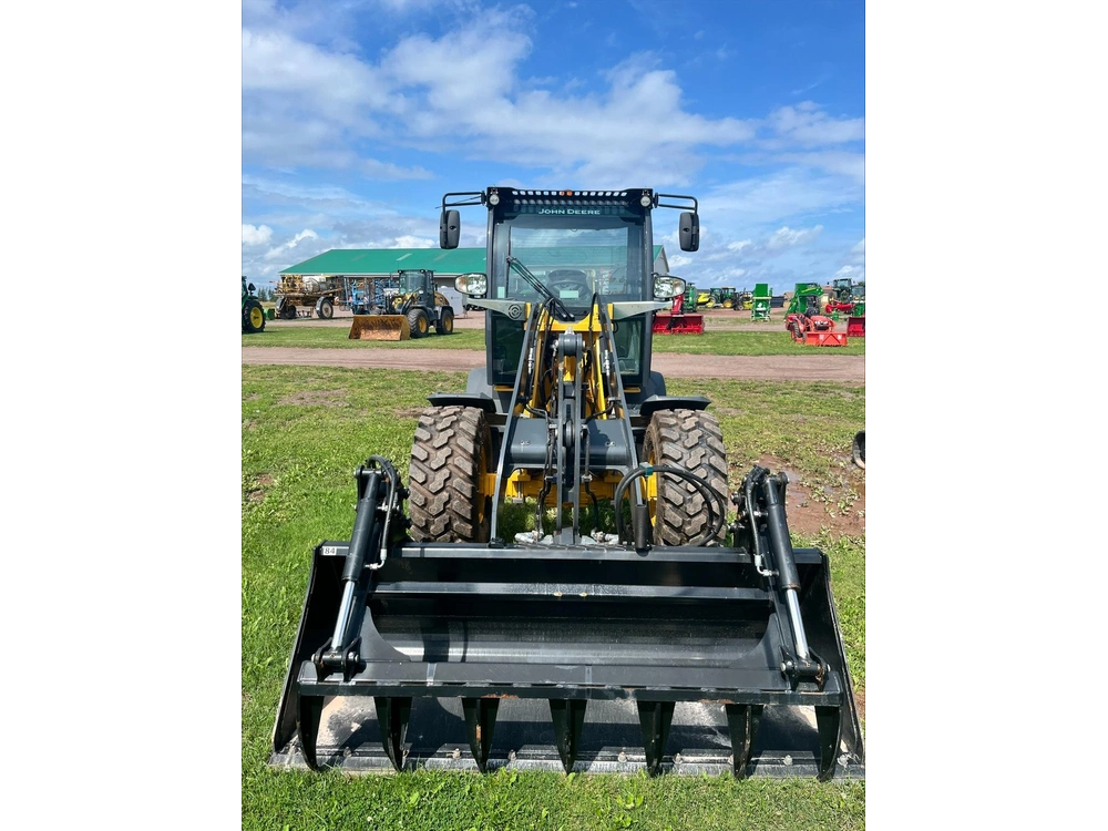 John Deere 304 G 2023
