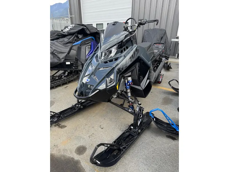 2026 Polaris 9R RMK KHAOS 155x3.25 *$174 Bi-Weekly*
