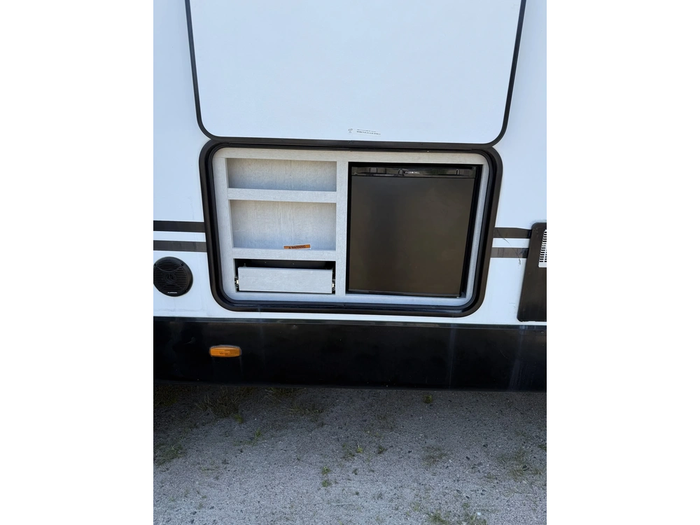 2020 Other Evoke Model B alt