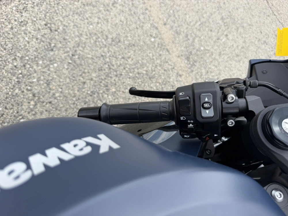 2027 Kawasaki Ninja Zx-6r Abs alt